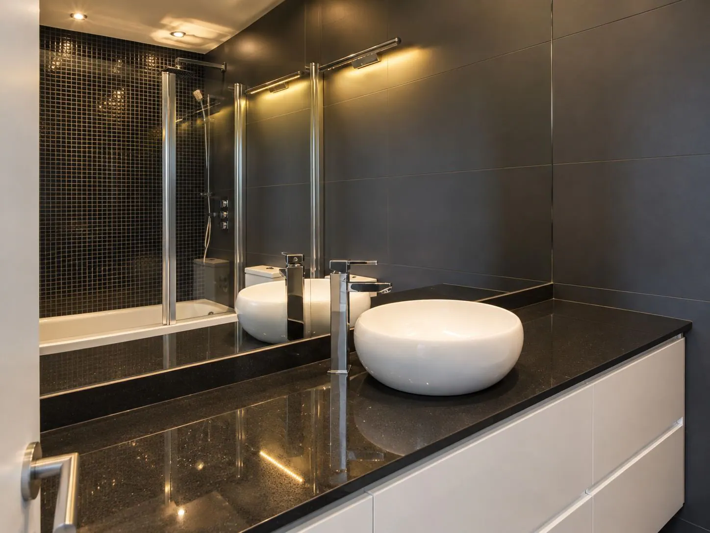 Regent's Park bathrooms, Grade I listed, photo 3