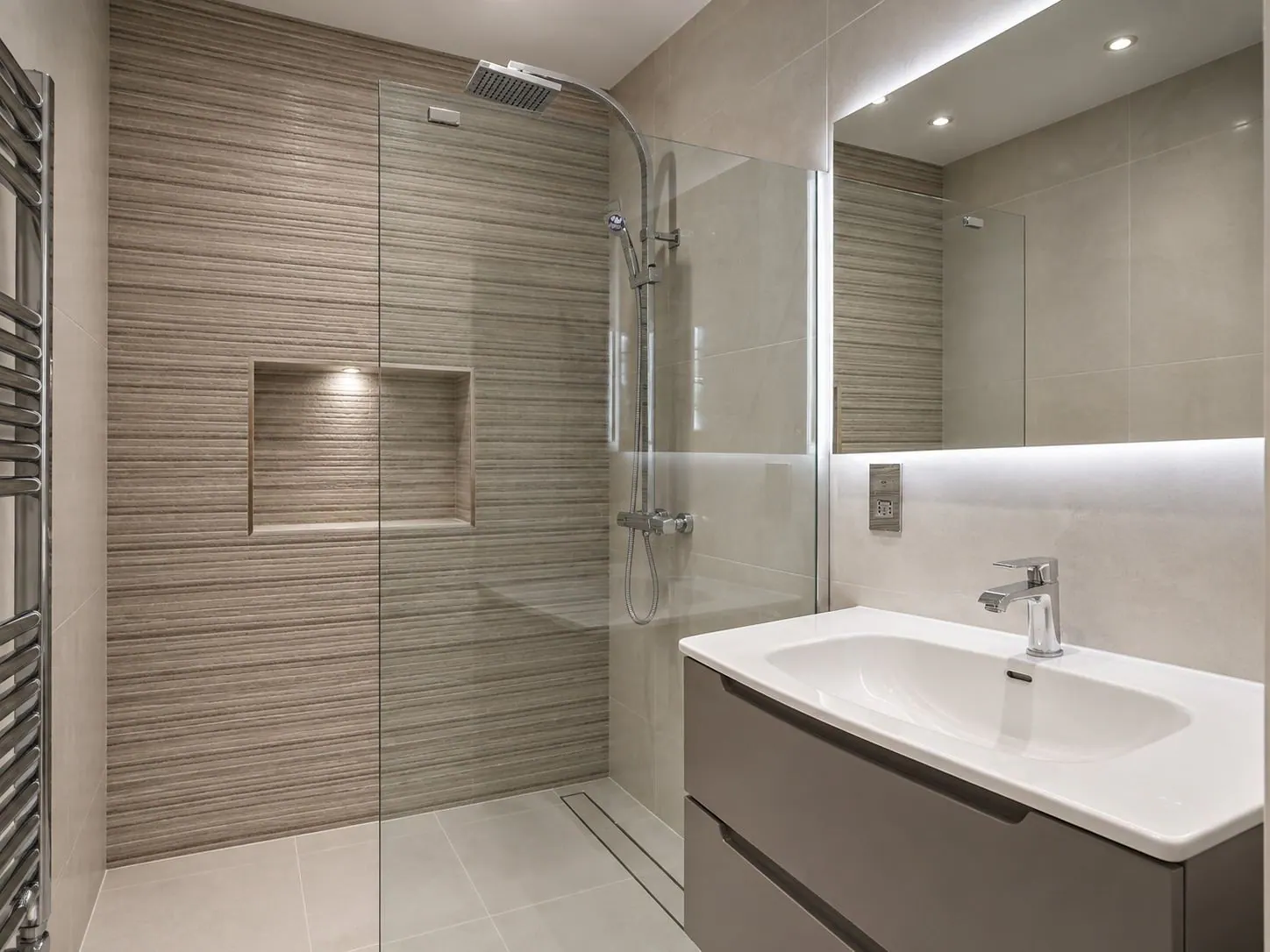 Ealing bathroom refurbishment, photo 2