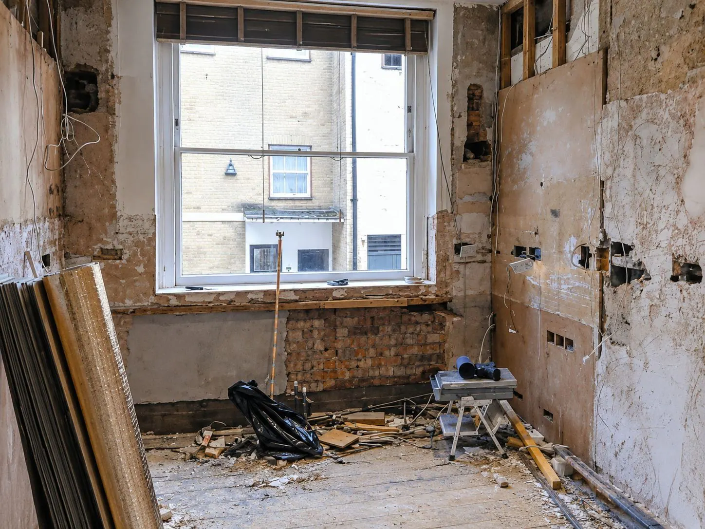 Regent's Park apartment kitchen, photo 1