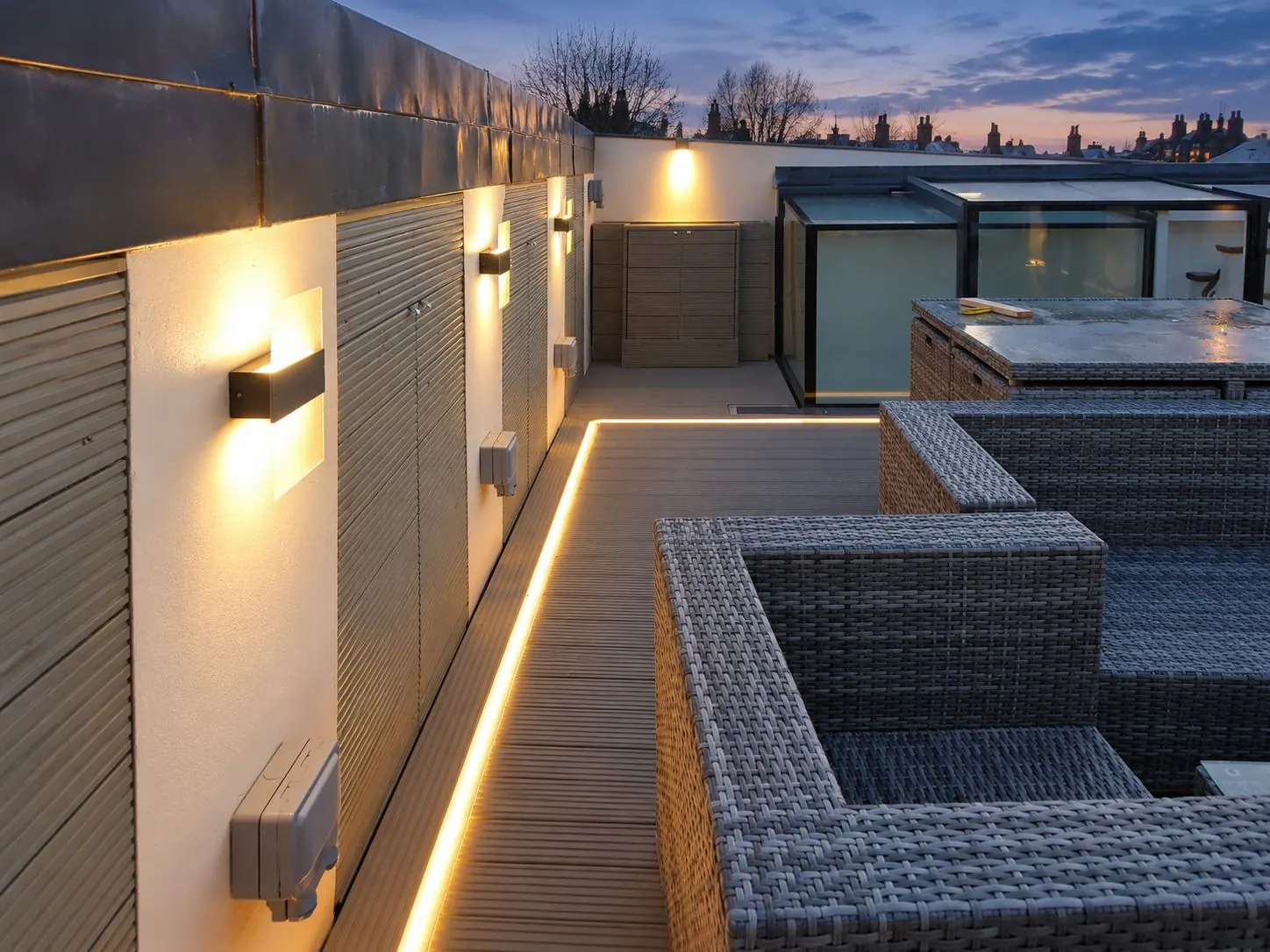 Roof terrace garden, photo 1