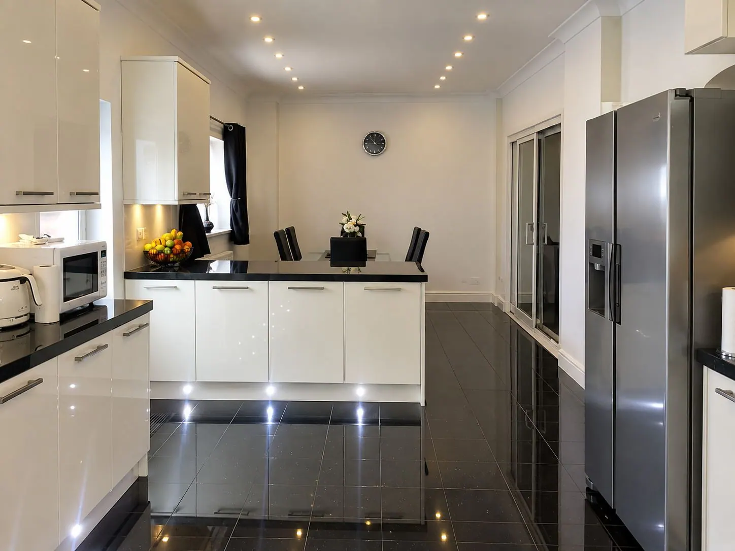 Lea Street kitchen, photo 6